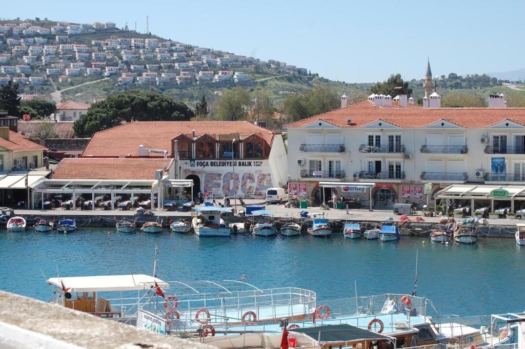 Villa Dedem Hotel Foca Δωμάτιο φωτογραφία